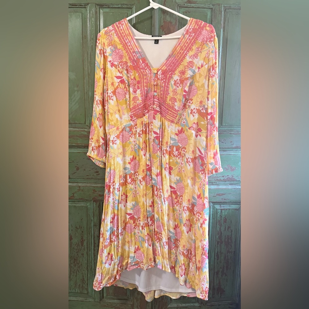 Torrid Multicolor V-Neck Dress 3/4 Sleeve size 1